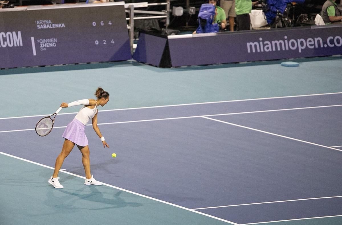 郑钦文商业价值解析：奥运金牌后代言版图与中国体育明星经济